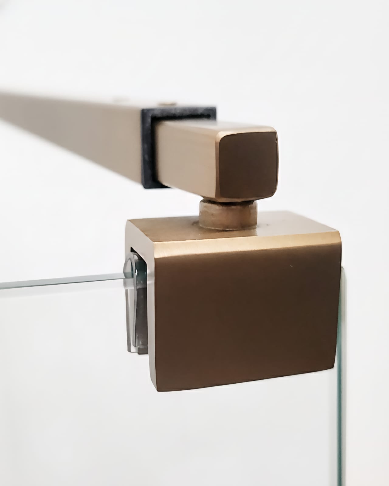 Adjustable Bracing Bar — Brushed Gold