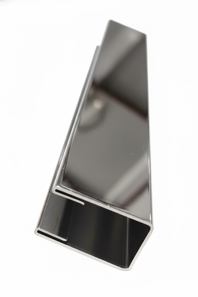 U Channel 14mm × 25mm (2100mm) — Chrome